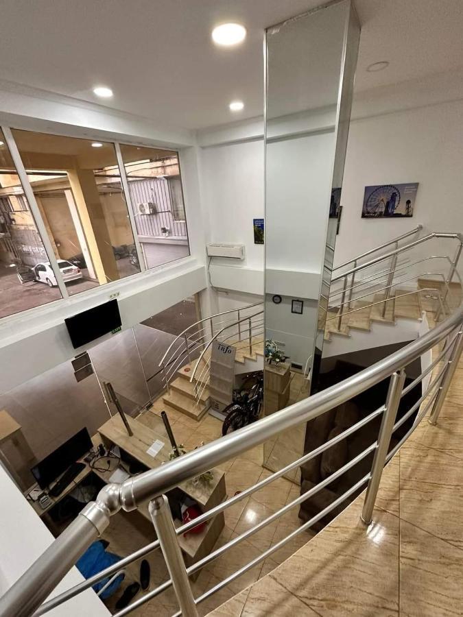 Hotel Femi ji Batumi Exteriér fotografie