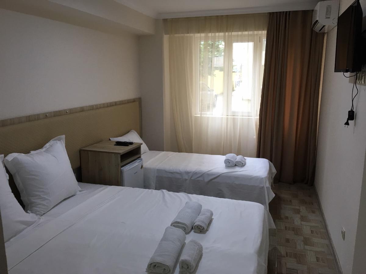 Hotel Femi ji Batumi Exteriér fotografie